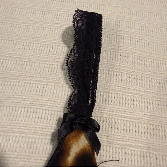 Betsey Johnson Leopard Print Chemise - Picture 3 of 7